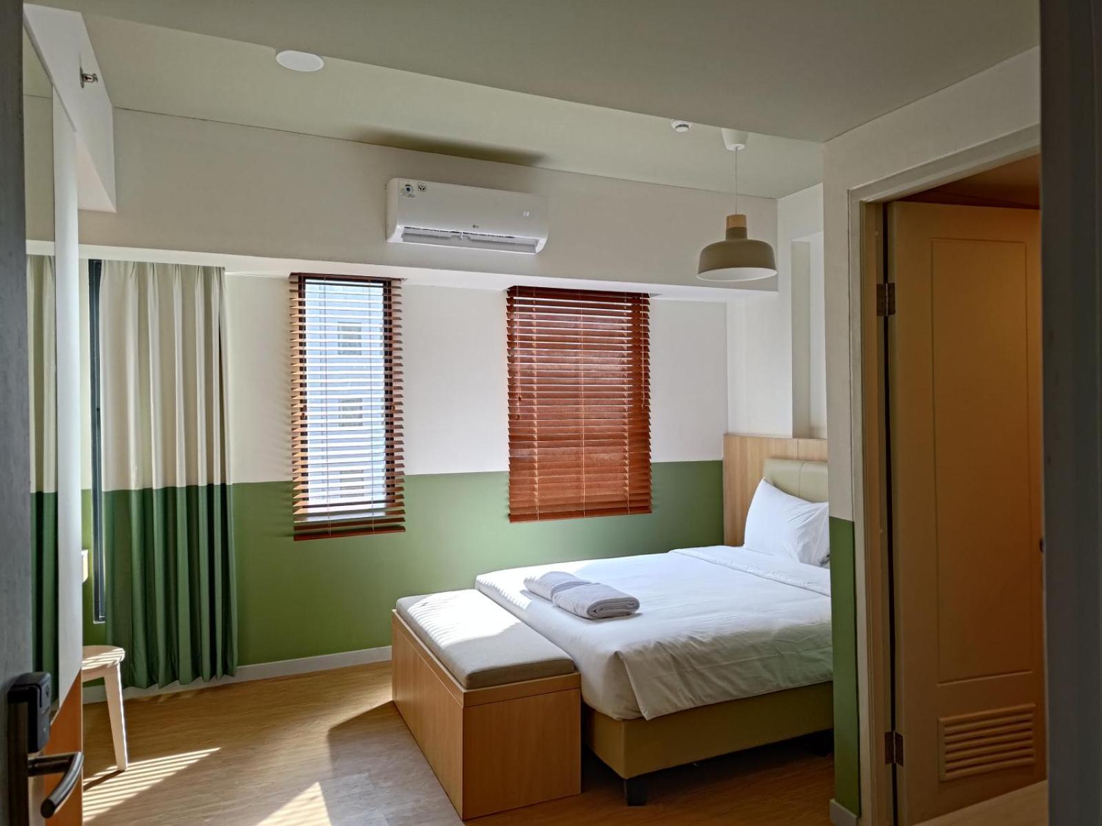 Hotel Osaka Pik2 탕그랑 외부 사진