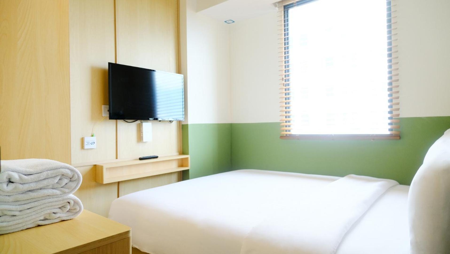 Hotel Osaka Pik2 탕그랑 외부 사진