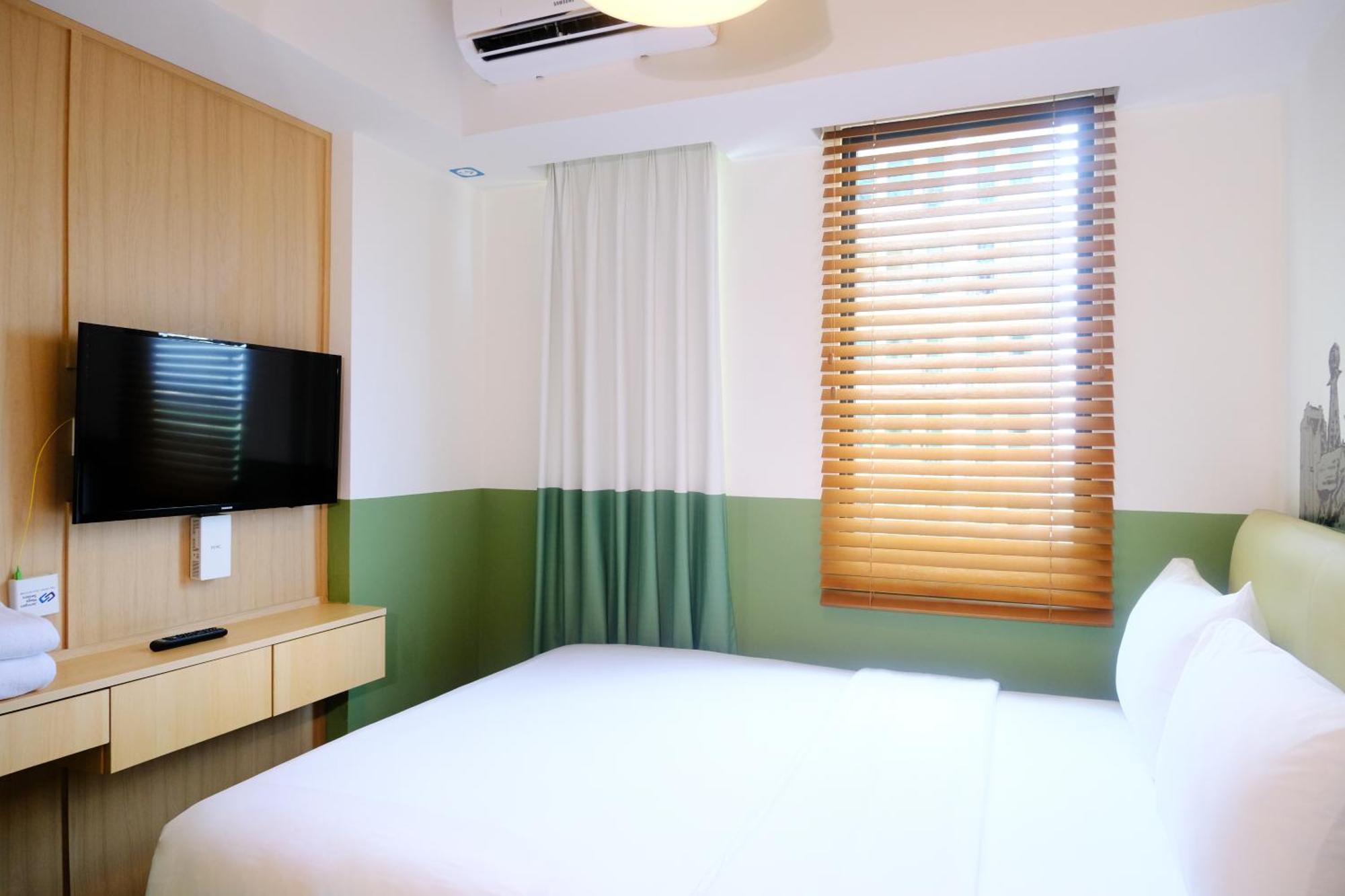 Hotel Osaka Pik2 탕그랑 외부 사진